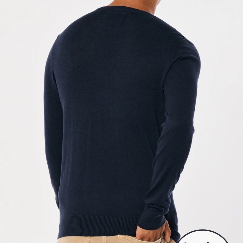 Hollister Crewneck Sweater Bundle/Size SMALL - Picture 7 of 8